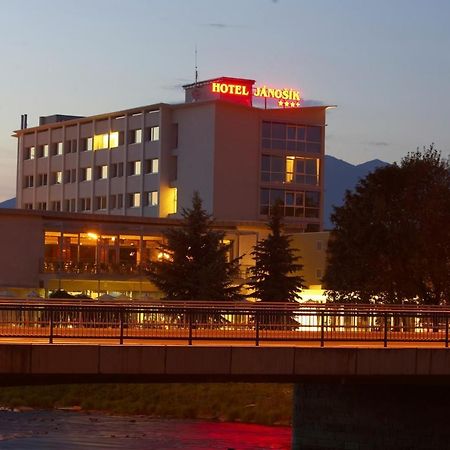 Hotel Janosik Lipótszentmiklós Kültér fotó